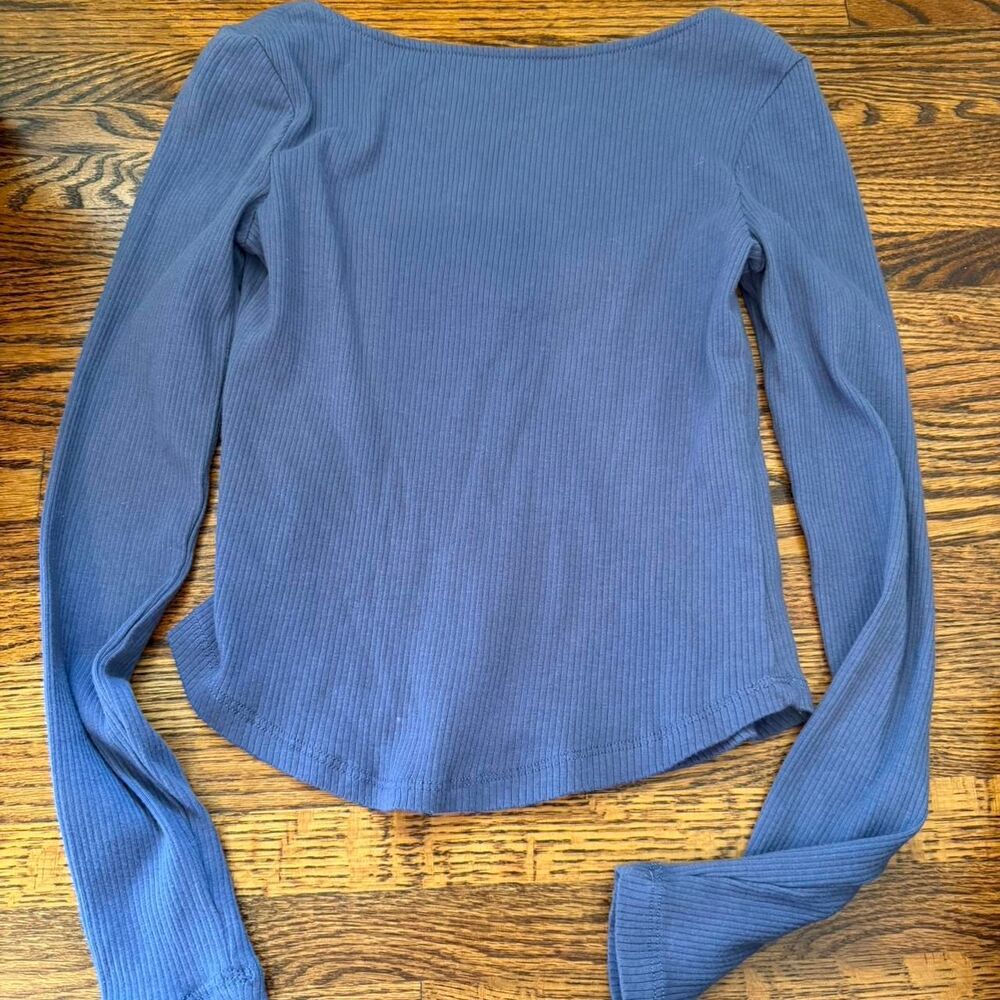 Cotton on open back blue top with ribbed texture